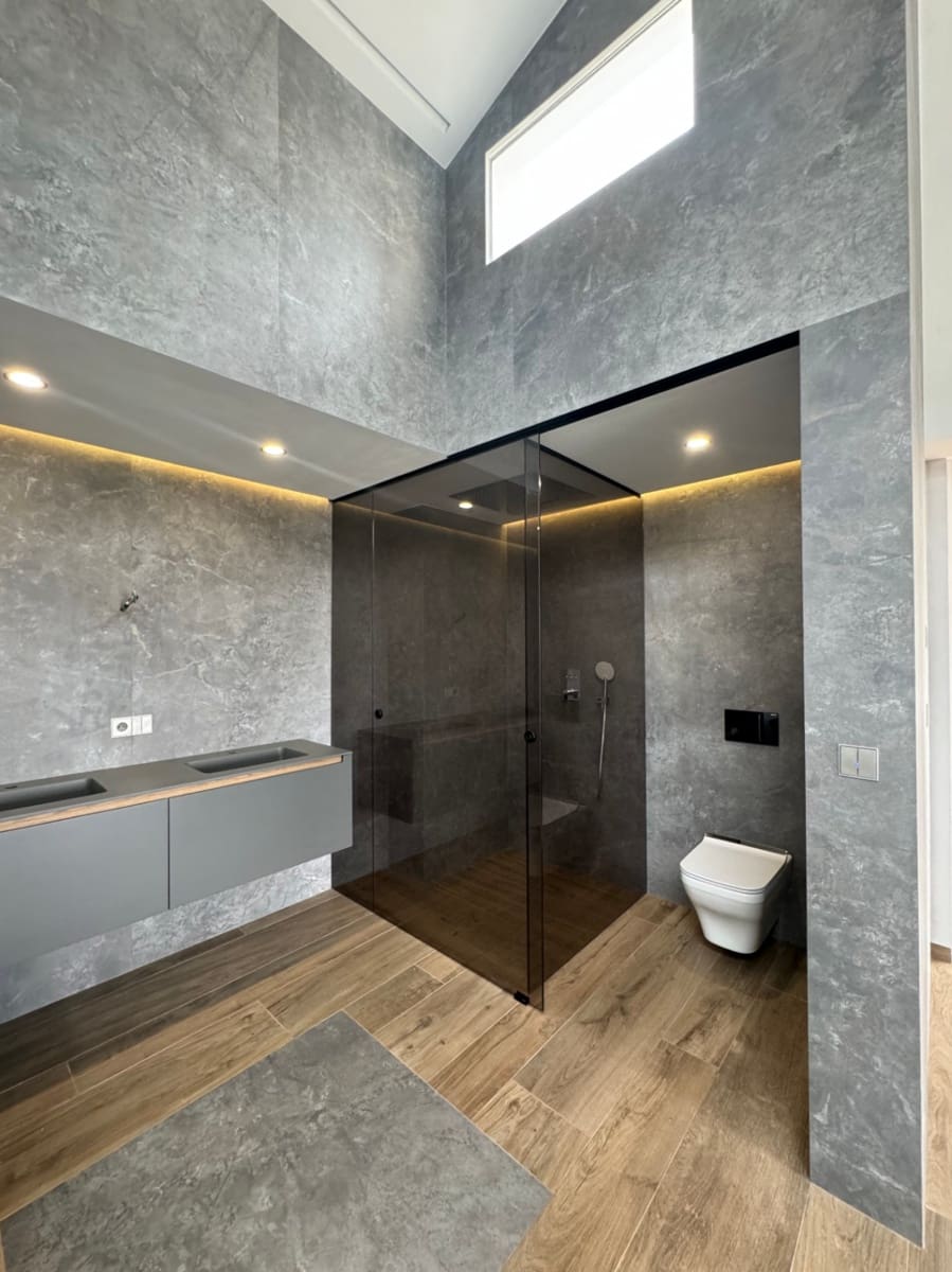 3 bedroom Villa for sale in Altea with pool garage - € 1,850,000 (Ref: 9458292)