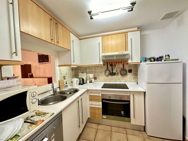 Apartamento de 2 habitaciones en Altea en venta con piscina garaje - 348.000 € (Ref: 9458298)