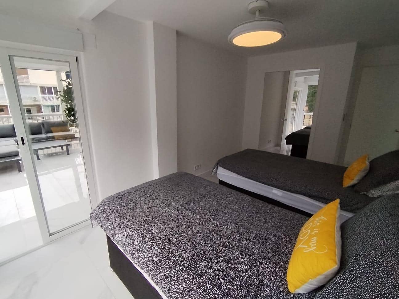 3 soverom Leilighet til salgs i Benidorm med svømmebasseng garasje - € 430 000 (Ref: 9458303)