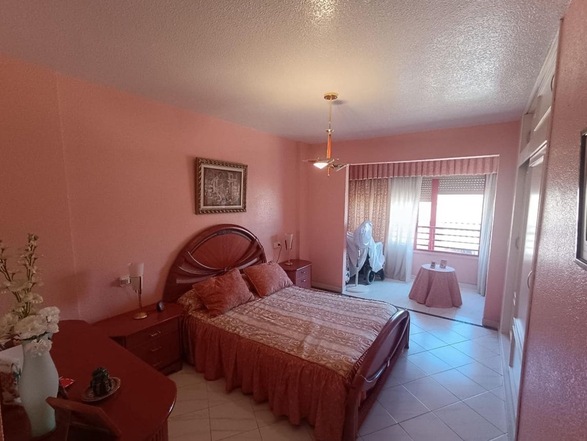 3 slaapkamer Appartement te koop in Benidorm - € 283.000 (Ref: 9458308)