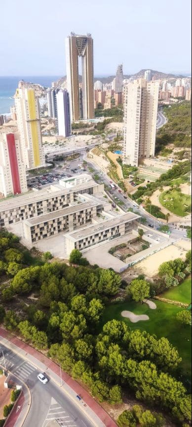 1 slaapkamer Appartement te koop in Benidorm met zwembad garage - € 255.000 (Ref: 9458312)