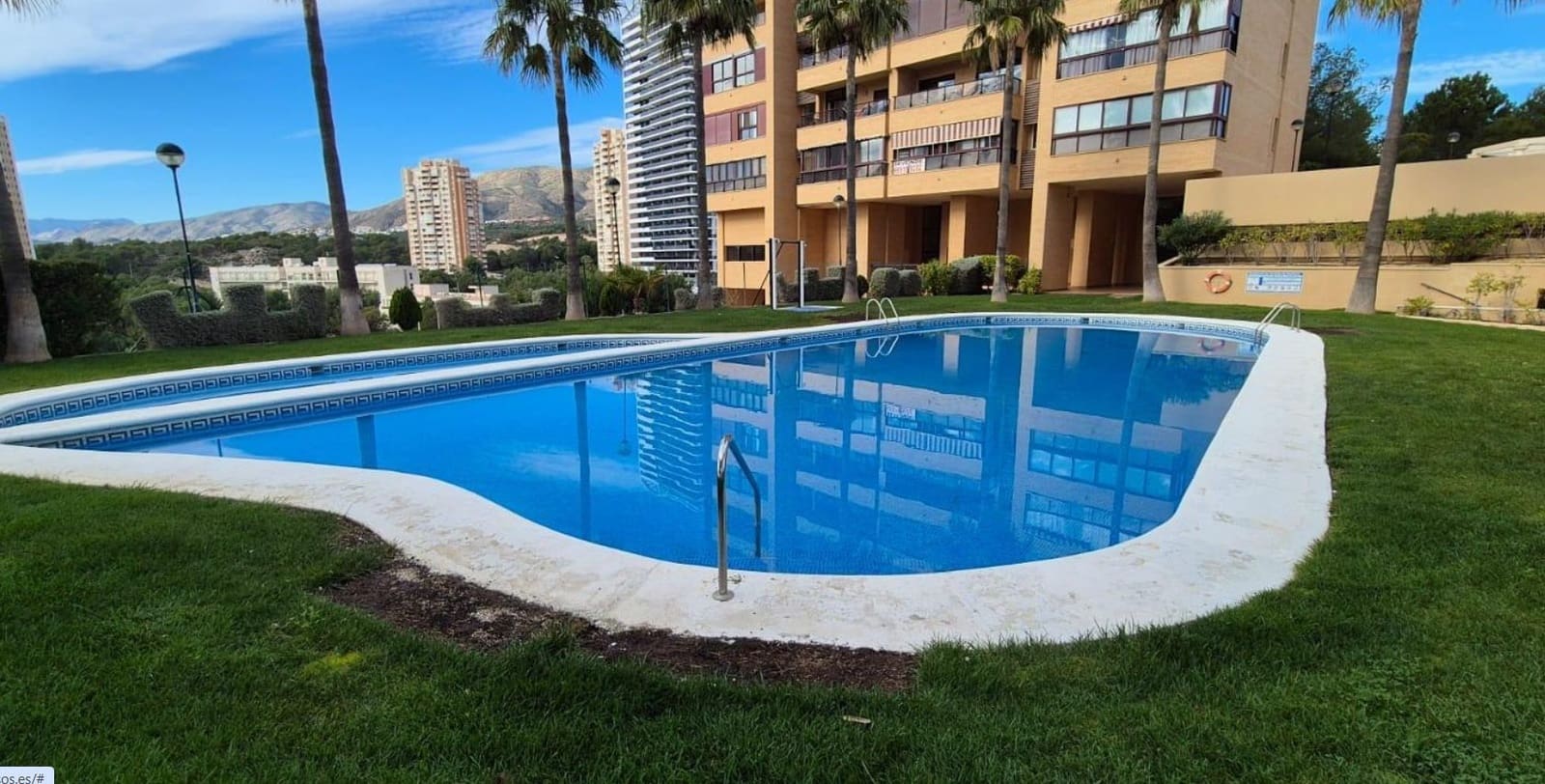 1 slaapkamer Appartement te koop in Benidorm met zwembad garage - € 255.000 (Ref: 9458312)