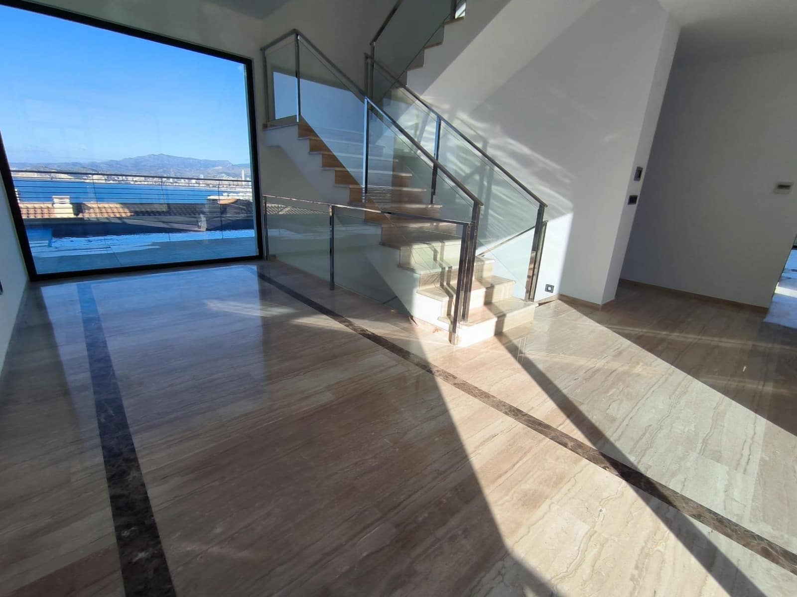 4 chambre Villa/Maison à vendre à Benidorm avec piscine garage - 2 650 000 € (Ref: 9458314)