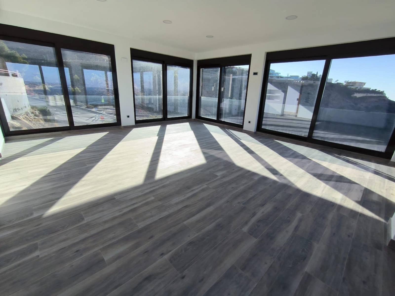 4 chambre Villa/Maison à vendre à Benidorm avec piscine garage - 2 650 000 € (Ref: 9458314)