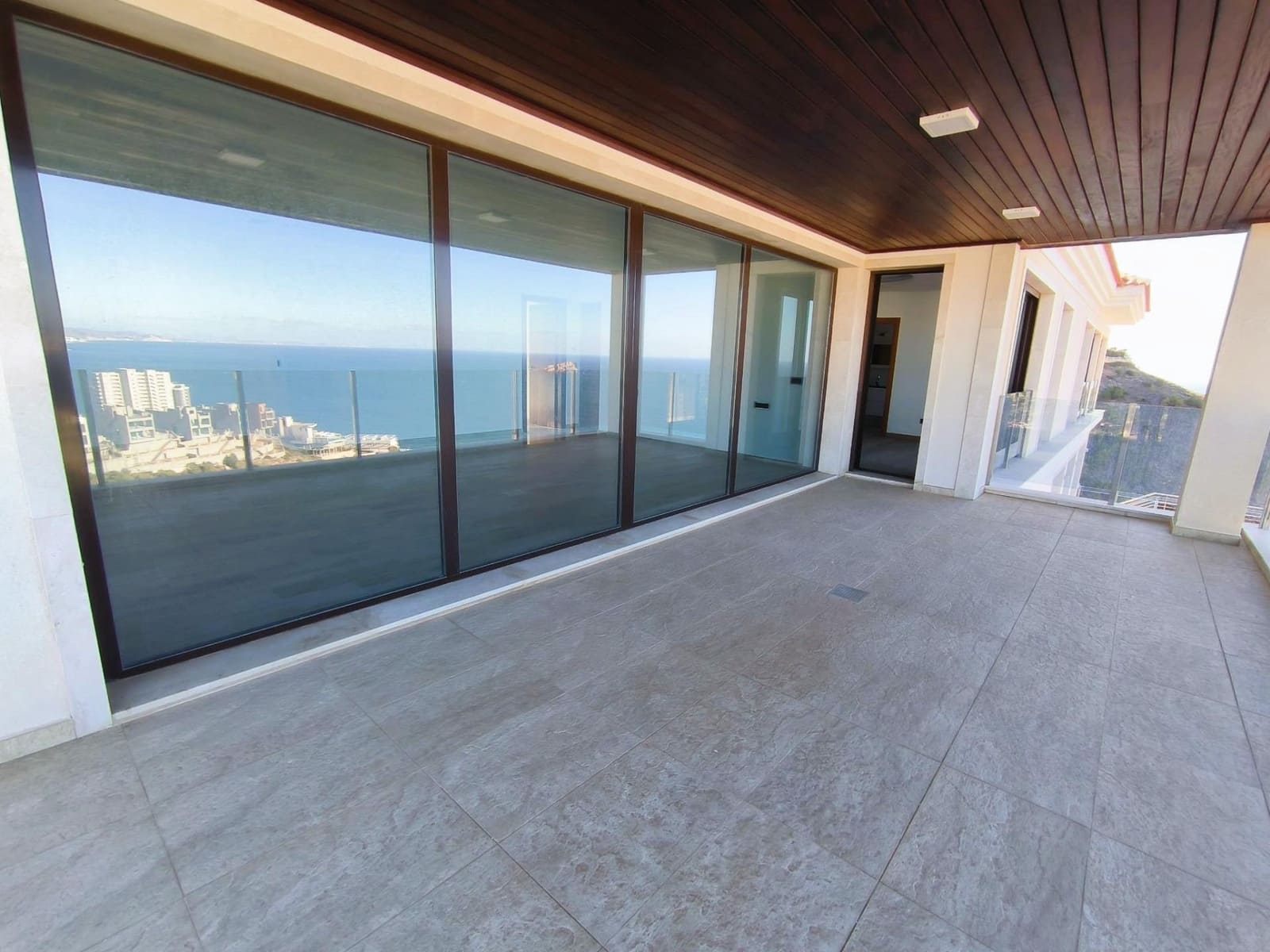4 chambre Villa/Maison à vendre à Benidorm avec piscine garage - 2 650 000 € (Ref: 9458314)