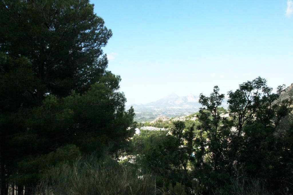 Building Plot for sale in Altea - € 3,000,000 (Ref: 9458335)