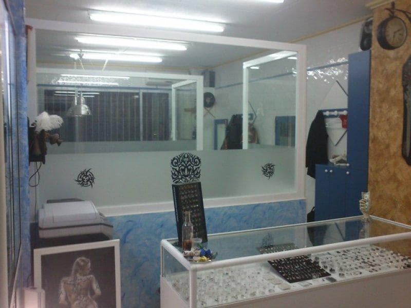 Commercial for sale in Calpe / Calp - € 106,000 (Ref: 9458343)