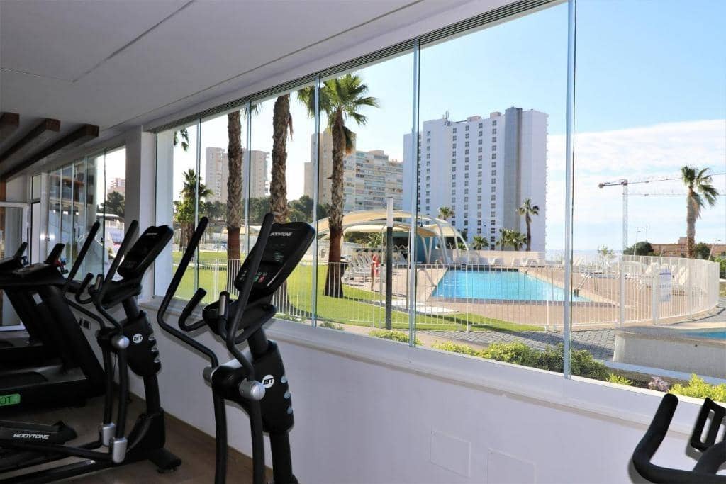 3 bedroom Apartment for sale in Benidorm with pool garage - € 890,000 (Ref: 9458346)