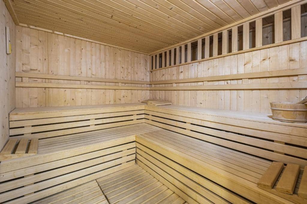 3 bedroom Apartment for sale in Benidorm with pool garage - € 890,000 (Ref: 9458346)