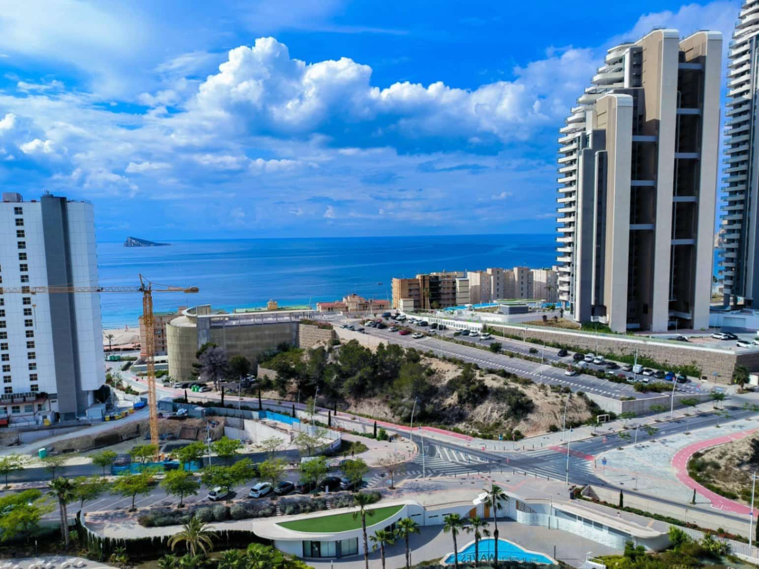 3 bedroom Apartment for sale in Benidorm with pool garage - € 890,000 (Ref: 9458346)