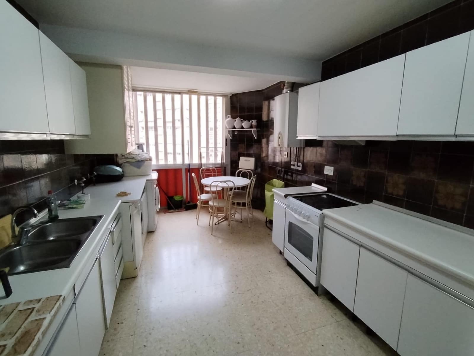 4 soverom Leilighet til salgs i Benidorm med svømmebasseng garasje - € 525 000 (Ref: 9458357)