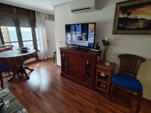 3 bedroom Apartment for sale in Levante, Benidorm with garage - € 680,000 (Ref: 9458359)