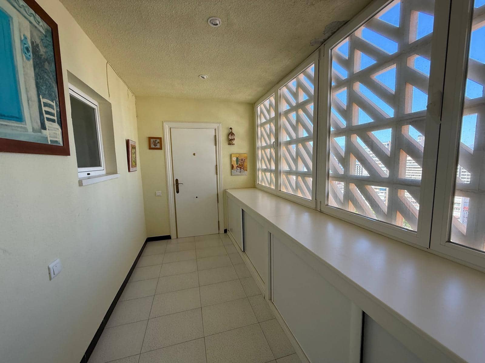 3 sypialnia Apartament na sprzedaż w Benidorm z basenem garażem - 680 000 € (Ref: 9458360)