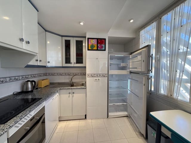 3 sypialnia Apartament na sprzedaż w Levante, Benidorm z basenem garażem - 680 000 € (Ref: 9458360)