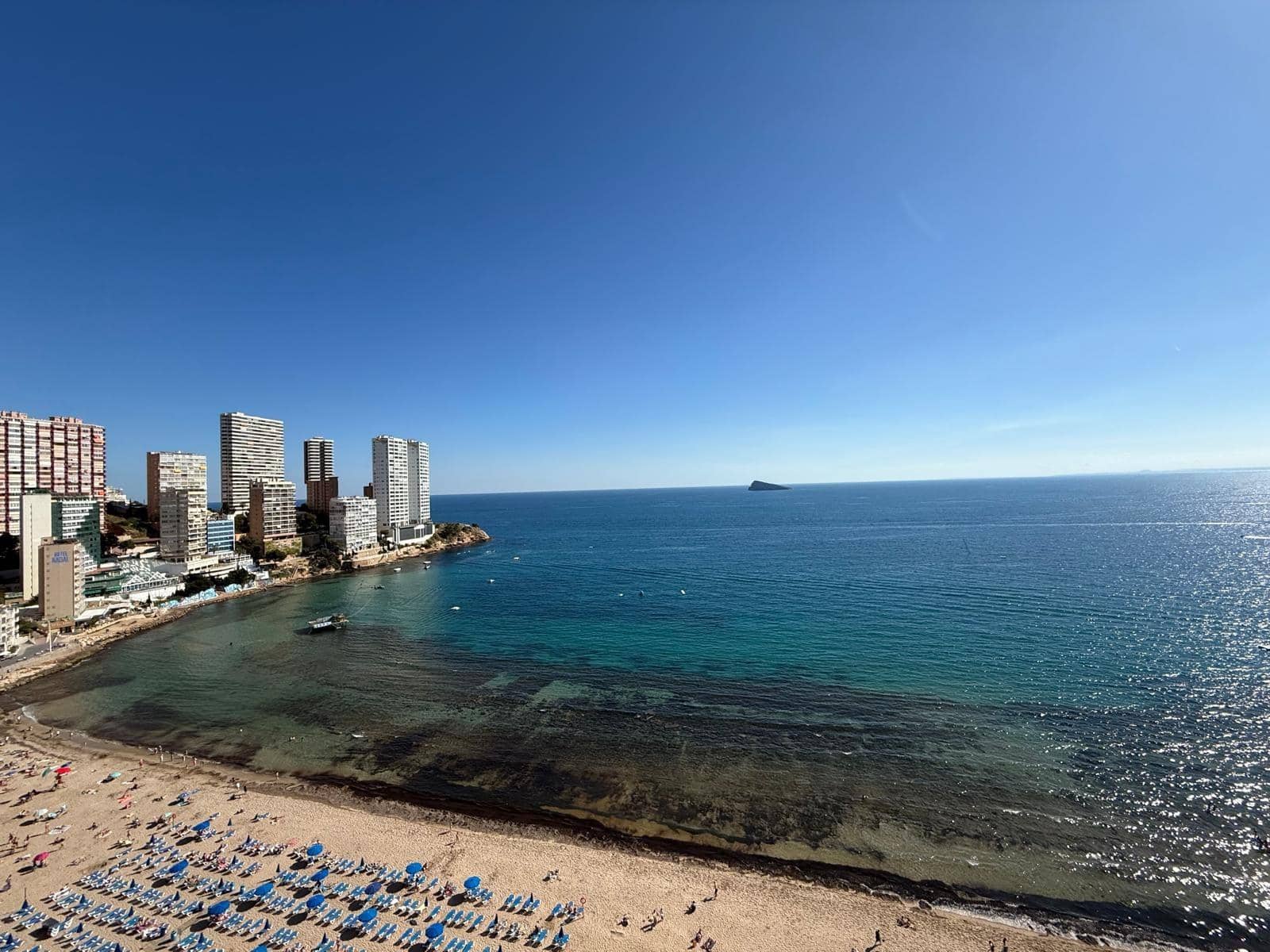 3 sypialnia Apartament na sprzedaż w Benidorm z basenem garażem - 680 000 € (Ref: 9458360)