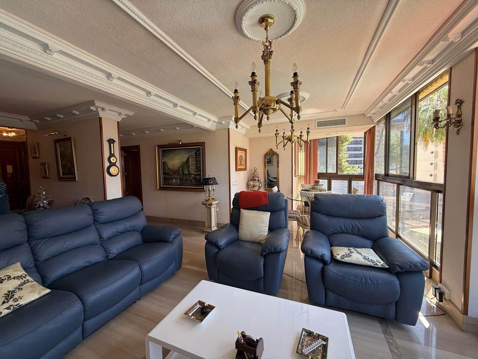 2 bedroom Apartment for sale in Benidorm with pool garage - € 370,000 (Ref: 9458361)