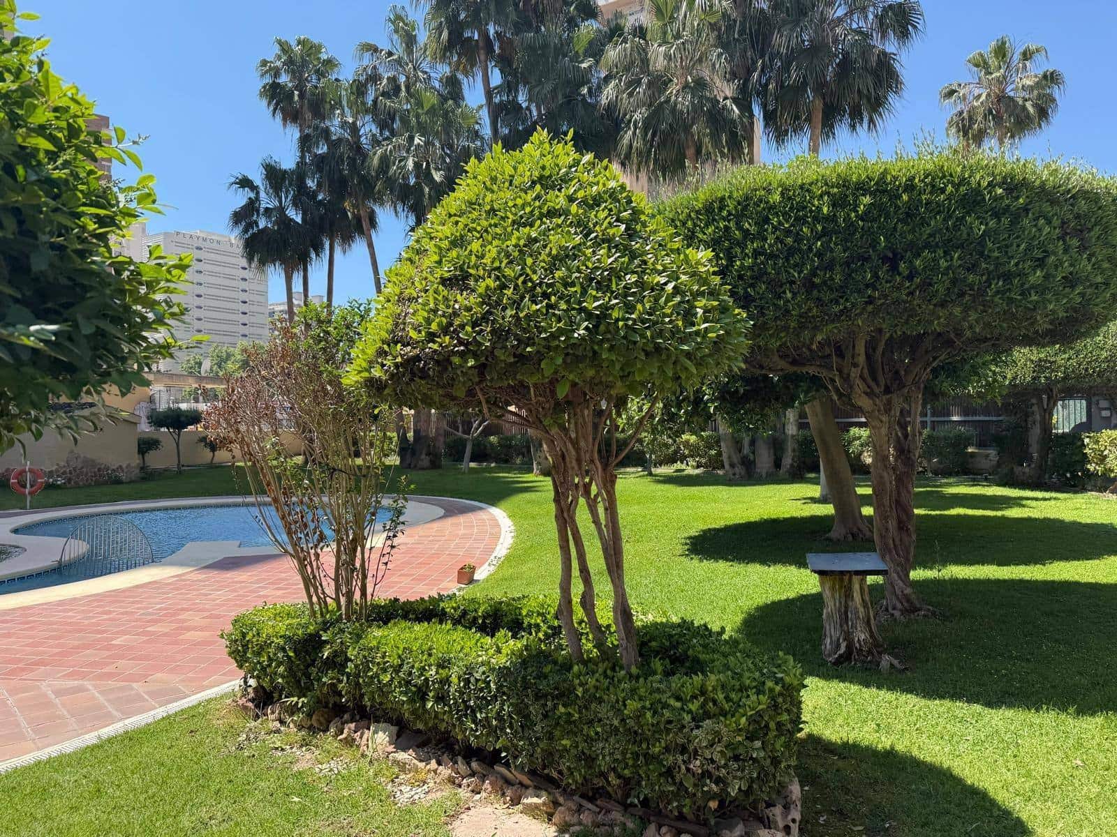 2 bedroom Apartment for sale in Benidorm with pool garage - € 370,000 (Ref: 9458361)