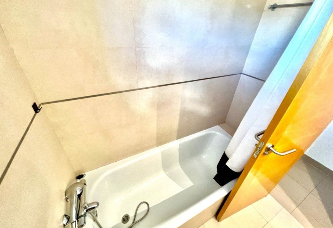 1 Zimmer Apartment zu verkaufen in Benidorm mit Pool Garage - 264.000 € (Ref: 9458364)