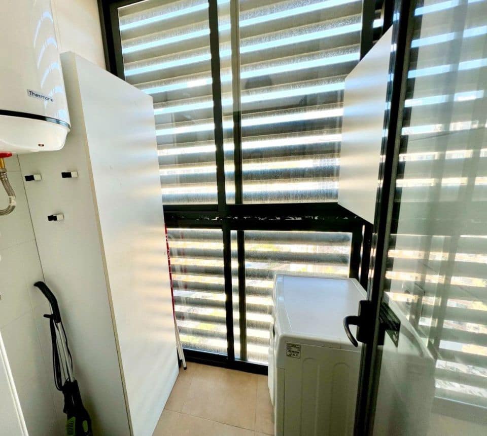 1 Zimmer Apartment zu verkaufen in Benidorm mit Pool Garage - 264.000 € (Ref: 9458364)