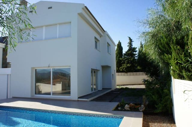 Chalet de 3 habitaciones en Alfaz del Pi / L'Alfàs del Pi en venta con piscina garaje - 525.000 € (Ref: 9458366)