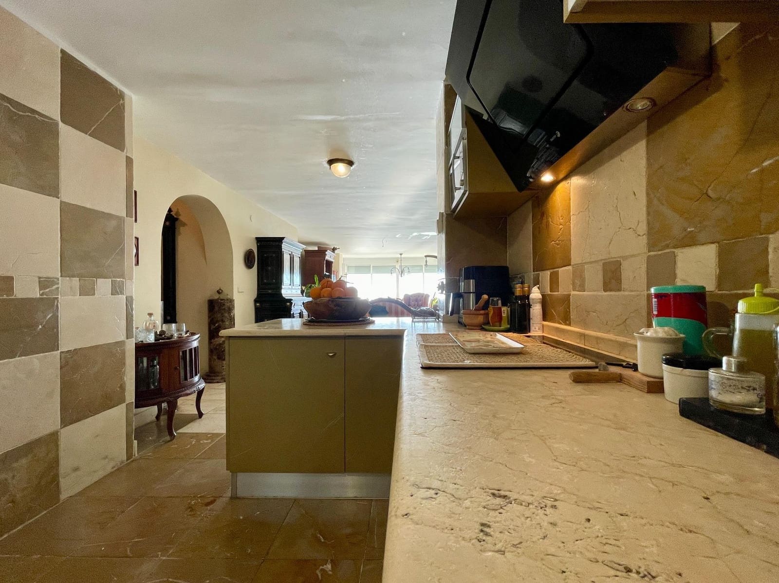 3 bedroom Apartment for sale in Alicante / Alacant city - € 500,000 (Ref: 9458371)