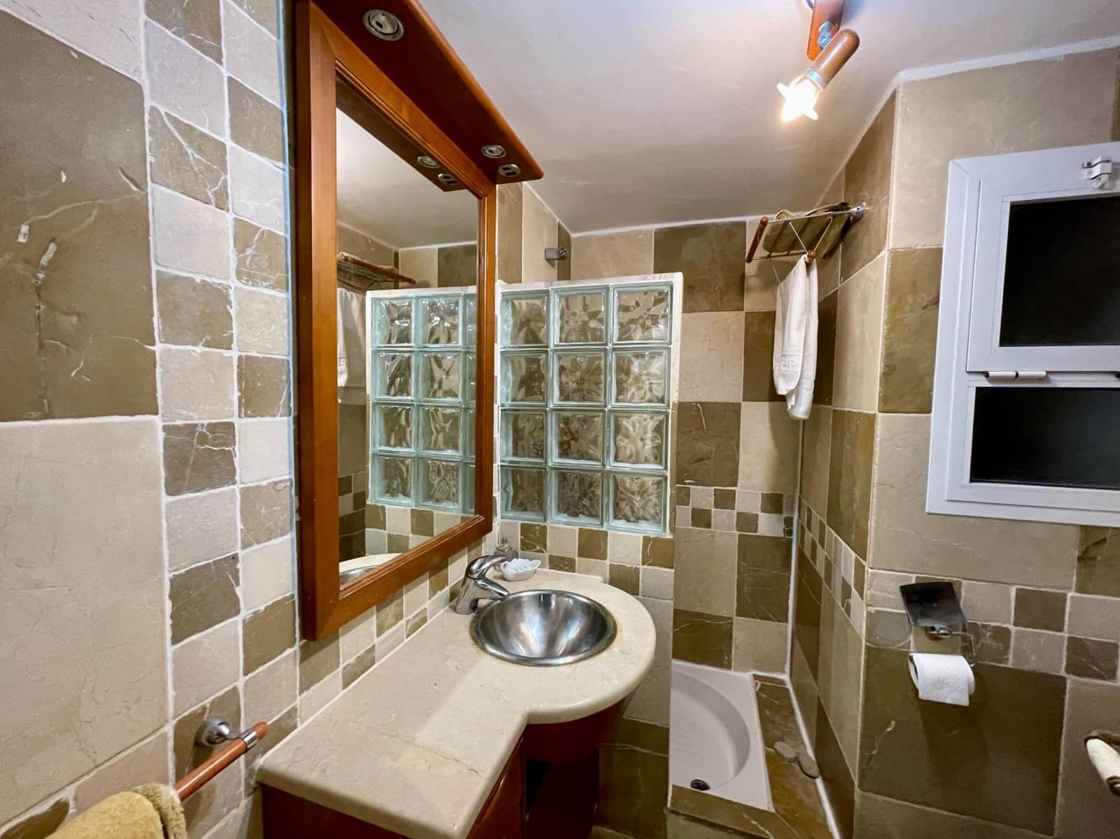 3 bedroom Apartment for sale in Alicante / Alacant city - € 500,000 (Ref: 9458371)