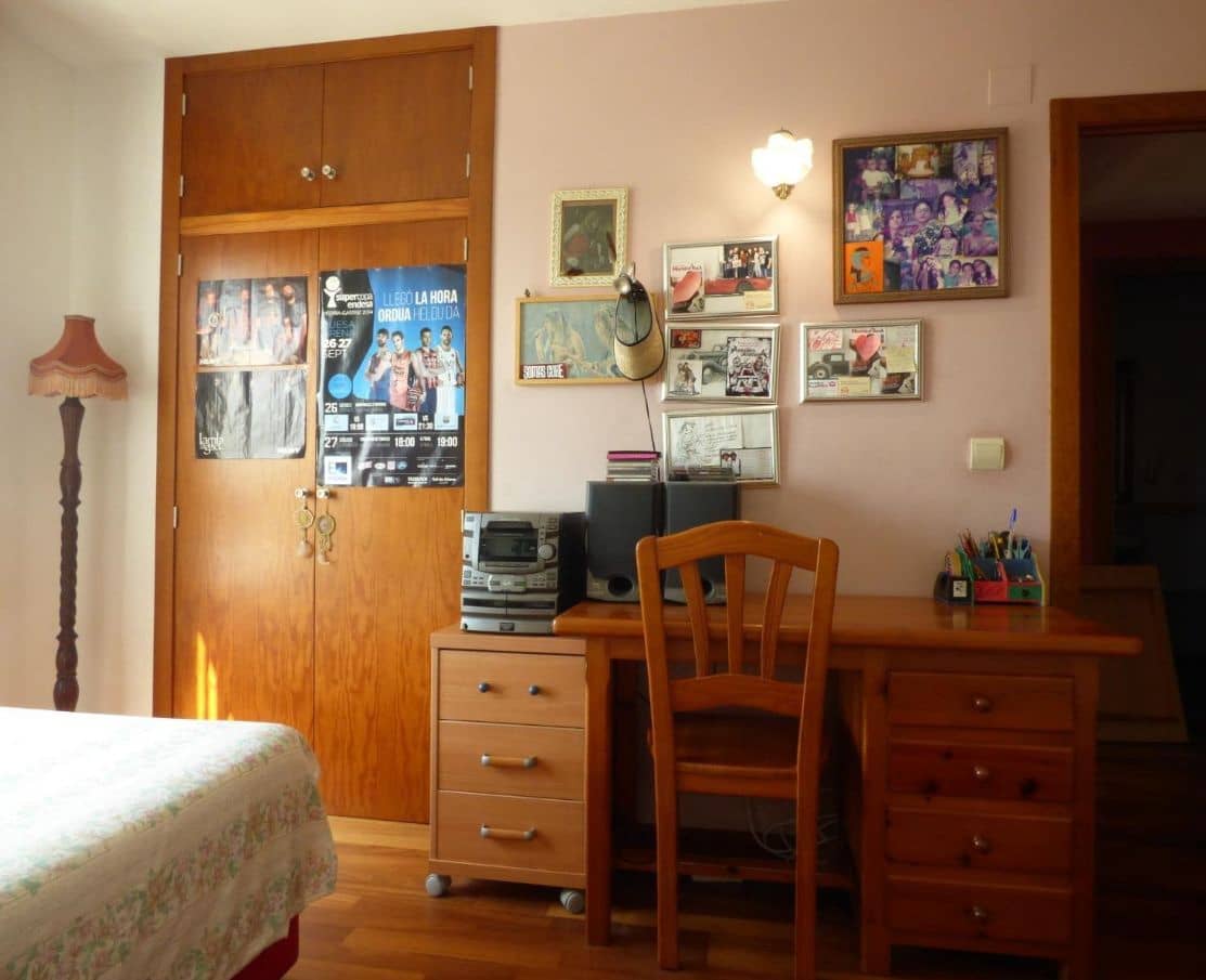 3 bedroom Apartment for sale in Benidorm with pool garage - € 297,000 (Ref: 9458377)