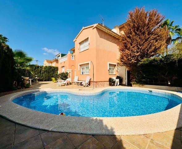 4 soverom Villa til salgs i Alfaz del Pi / L'Alfàs del Pi med svømmebasseng garasje - € 685 000 (Ref: 9458379)