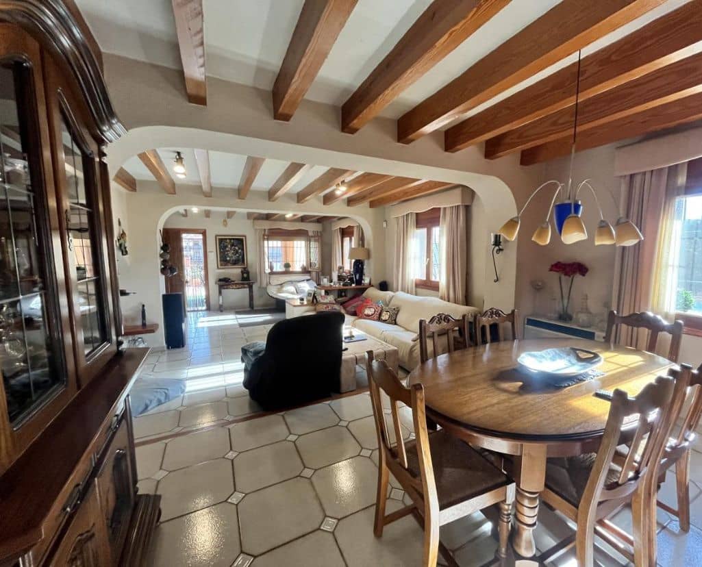 4 quarto Moradia para venda em Finestrat com piscina garagem - 465 000 € (Ref: 9458380)