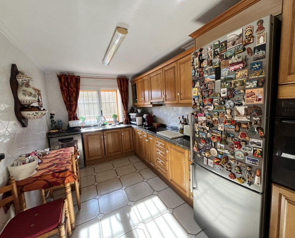 4 quarto Moradia para venda em Finestrat com piscina garagem - 465 000 € (Ref: 9458380)