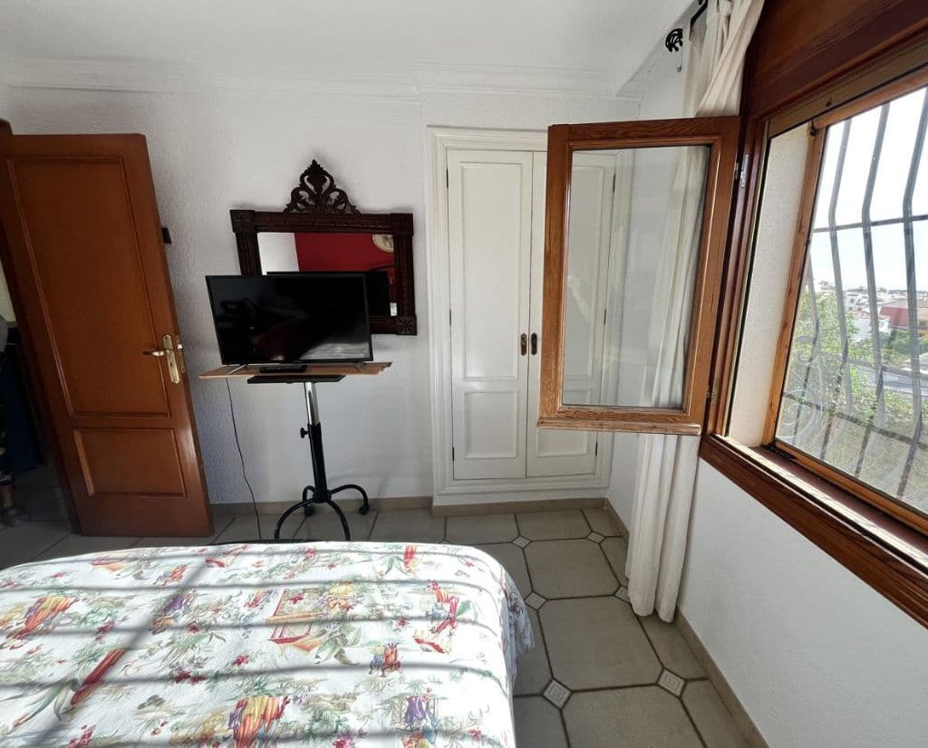 4 quarto Moradia para venda em Finestrat com piscina garagem - 465 000 € (Ref: 9458380)