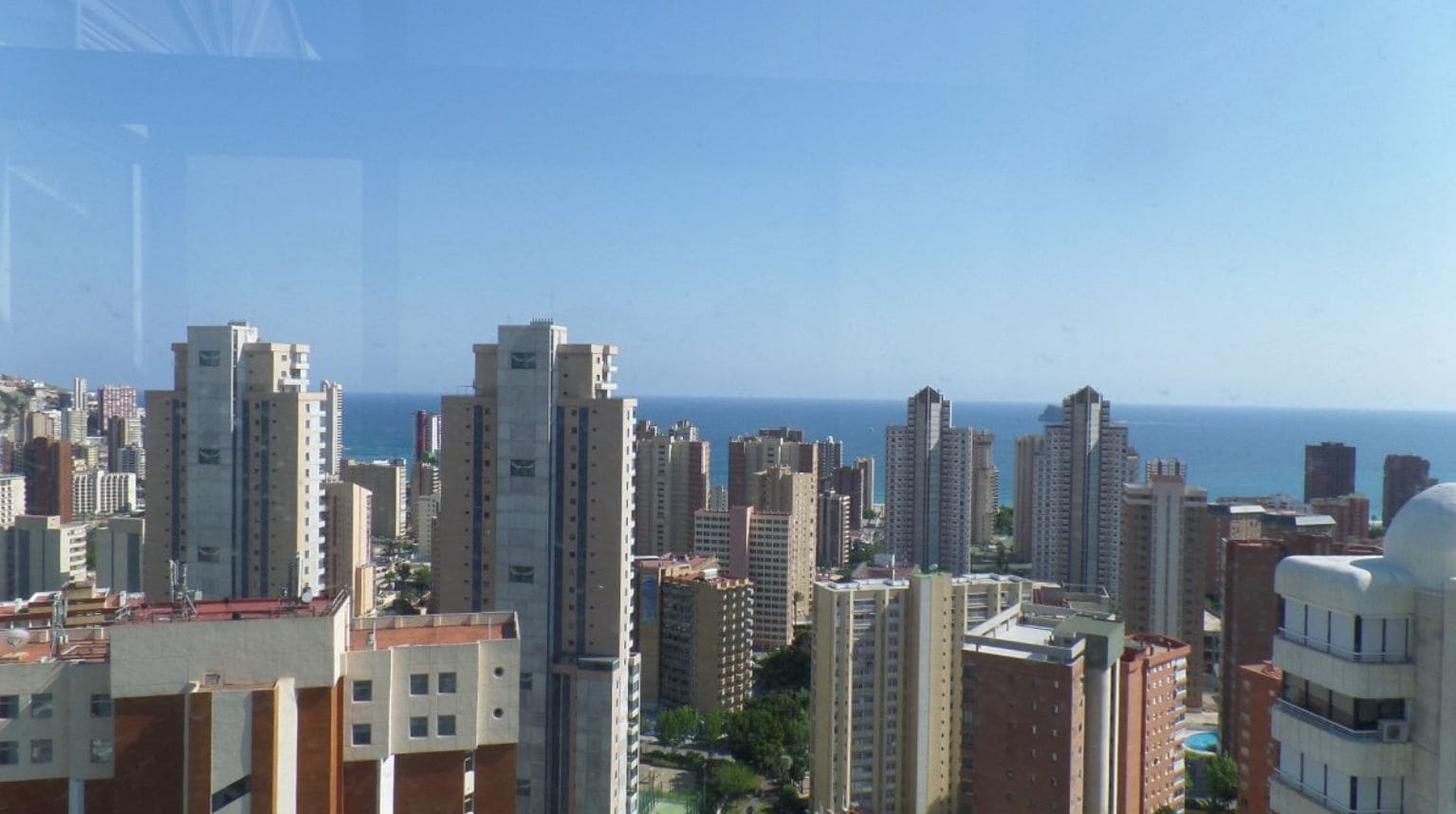 2 slaapkamer Appartement te koop in Benidorm met zwembad garage - € 315.000 (Ref: 9458388)