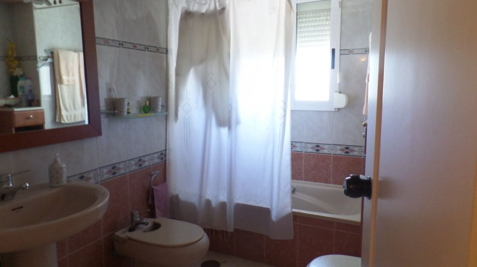 2 slaapkamer Appartement te koop in Benidorm met zwembad garage - € 315.000 (Ref: 9458388)