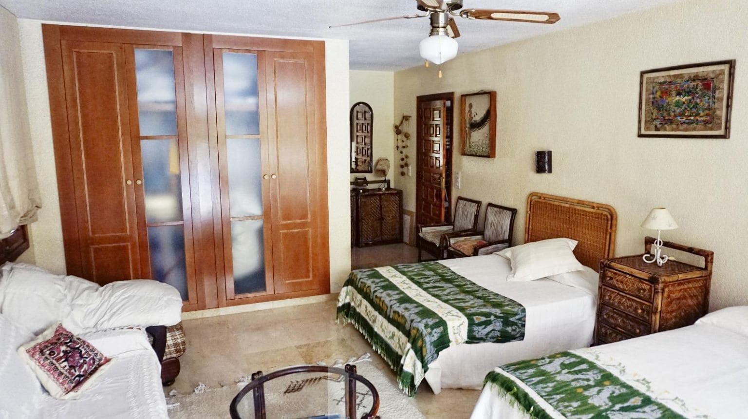 2 bedroom Villa for sale in Benidorm with pool garage - € 580,000 (Ref: 9458398)