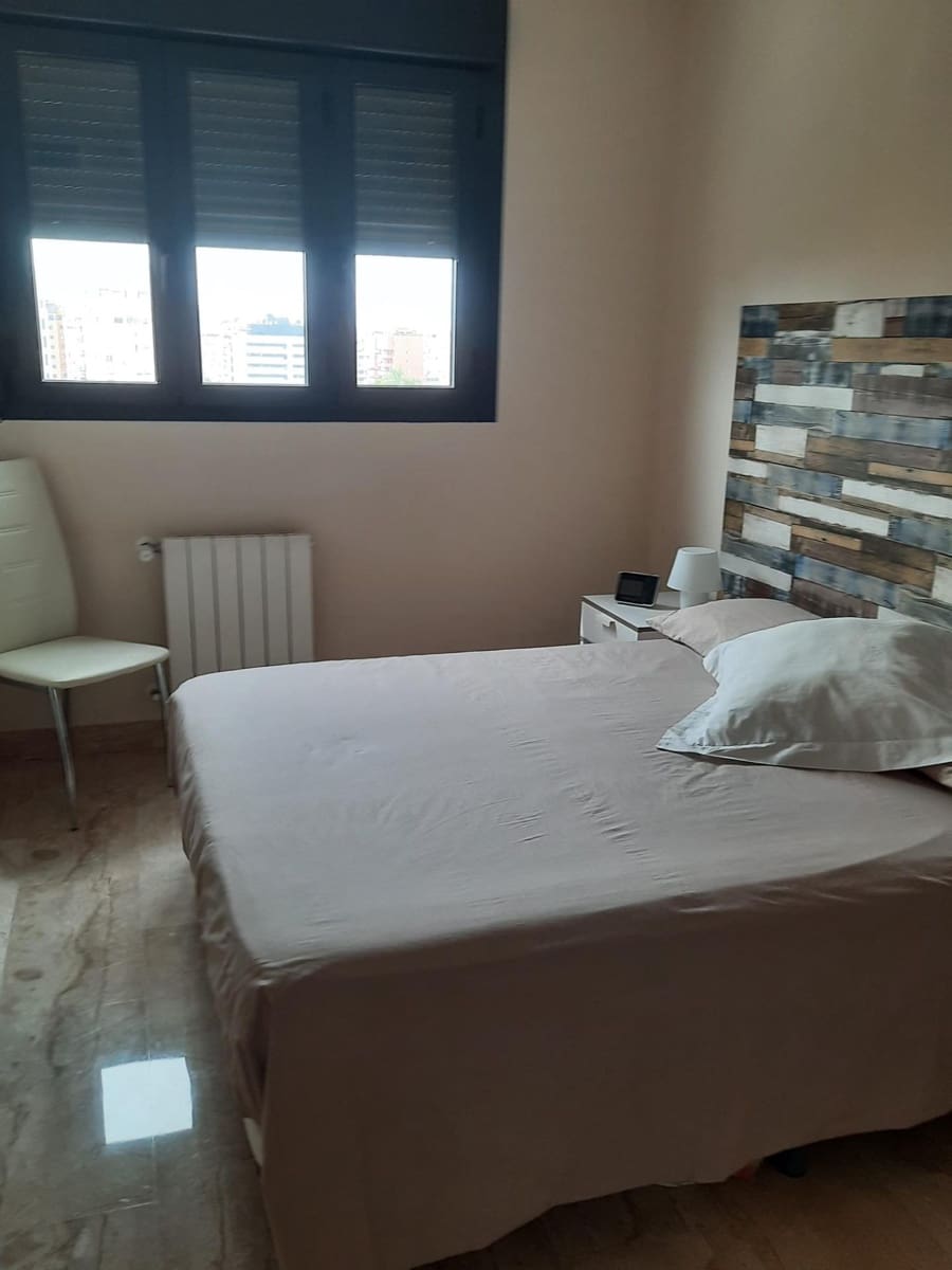 3 bedroom Apartment for sale in Alicante / Alacant city with pool garage - € 477,500 (Ref: 9458399)