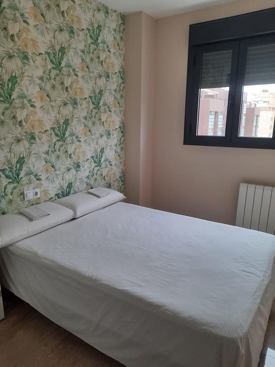 3 bedroom Apartment for sale in Alicante / Alacant city with pool garage - € 477,500 (Ref: 9458399)