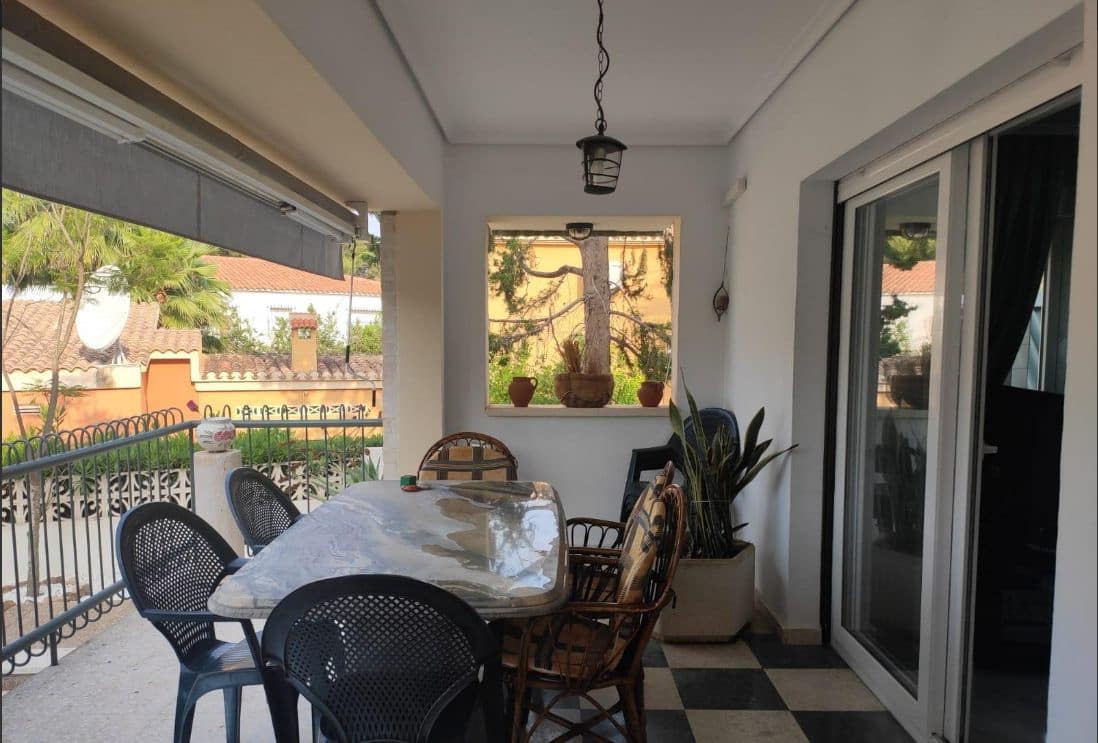 Chalet de 5 habitaciones en Benidorm en venta con piscina garaje - 735.000 € (Ref: 9458403)