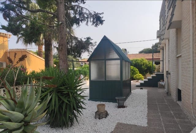 Chalet de 5 habitaciones en Levante, Benidorm en venta con piscina garaje - 735.000 € (Ref: 9458403)