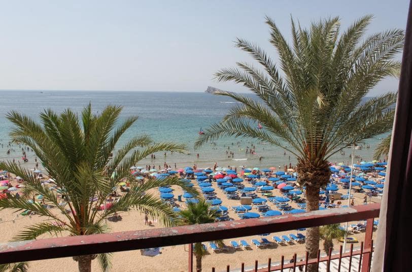 3 bedroom Apartment for sale in Benidorm with garage - € 583,500 (Ref: 9459526)