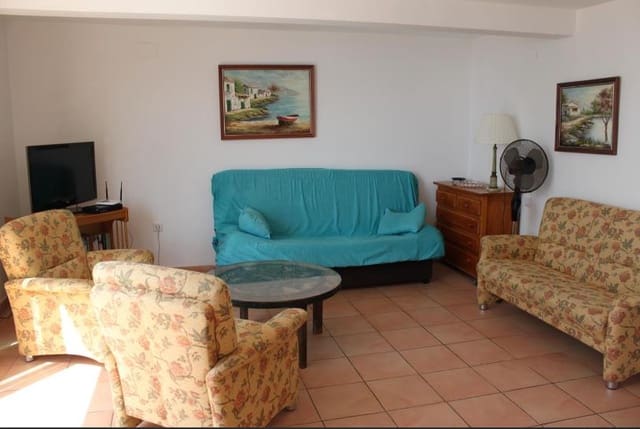 3 bedroom Apartment for sale in Benidorm with garage - € 583,500 (Ref: 9459526)
