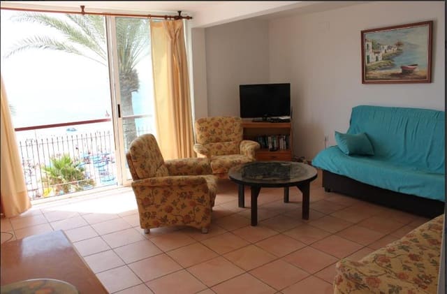 3 bedroom Apartment for sale in Benidorm with garage - € 583,500 (Ref: 9459526)