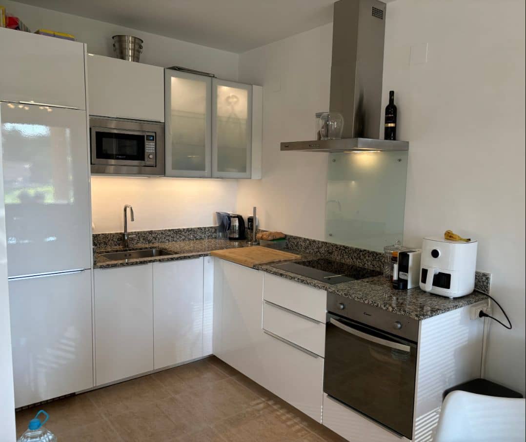 1 slaapkamer Appartement te koop in Benidorm met zwembad - € 187.000 (Ref: 9459531)