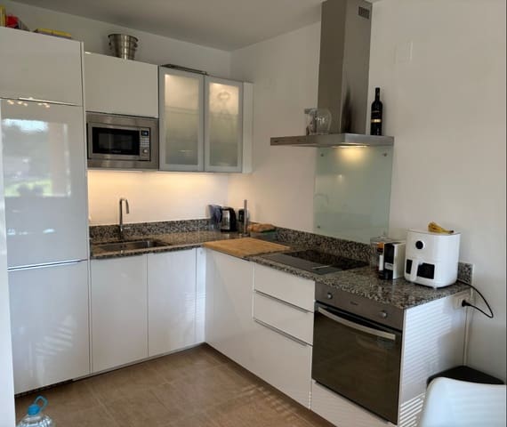 1 slaapkamer Appartement te koop in Centro Urbano, Benidorm met zwembad - € 187.000 (Ref: 9459531)