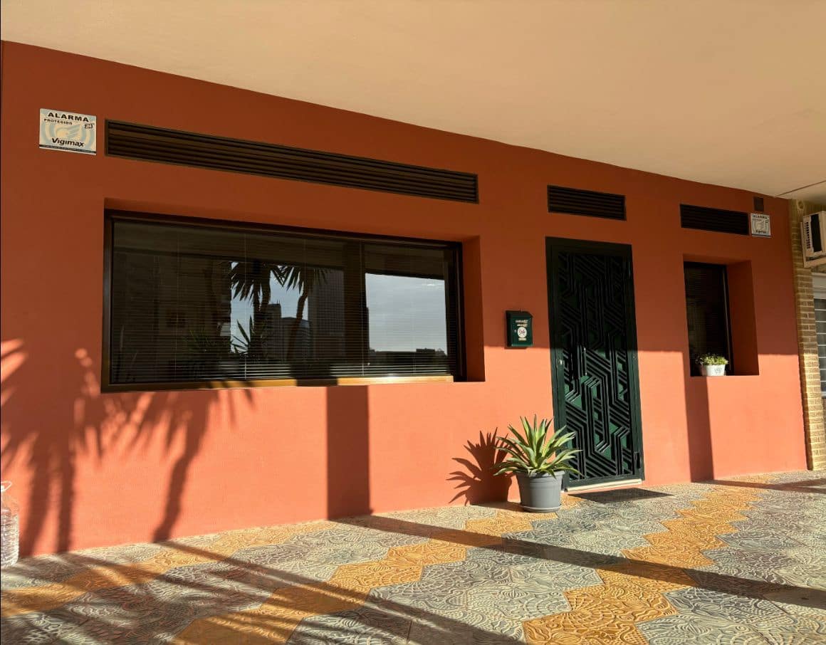 1 slaapkamer Appartement te koop in Benidorm met zwembad - € 187.000 (Ref: 9459531)