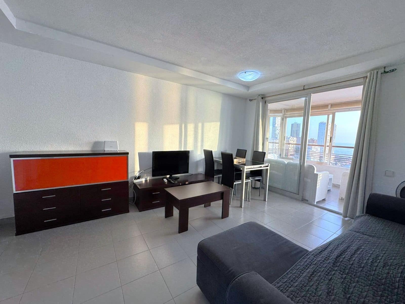 1 soverom Leilighet til salgs i Benidorm med svømmebasseng garasje - € 297 000 (Ref: 9459545)