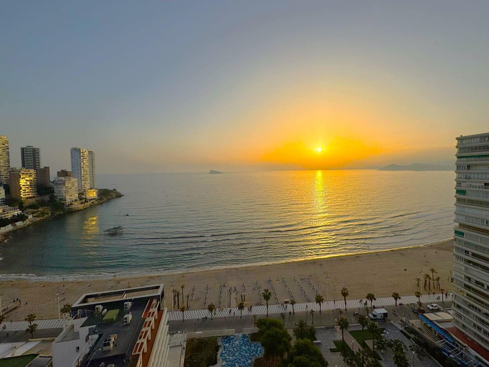 1 soverom Leilighet til salgs i Benidorm med svømmebasseng garasje - € 297 000 (Ref: 9459545)