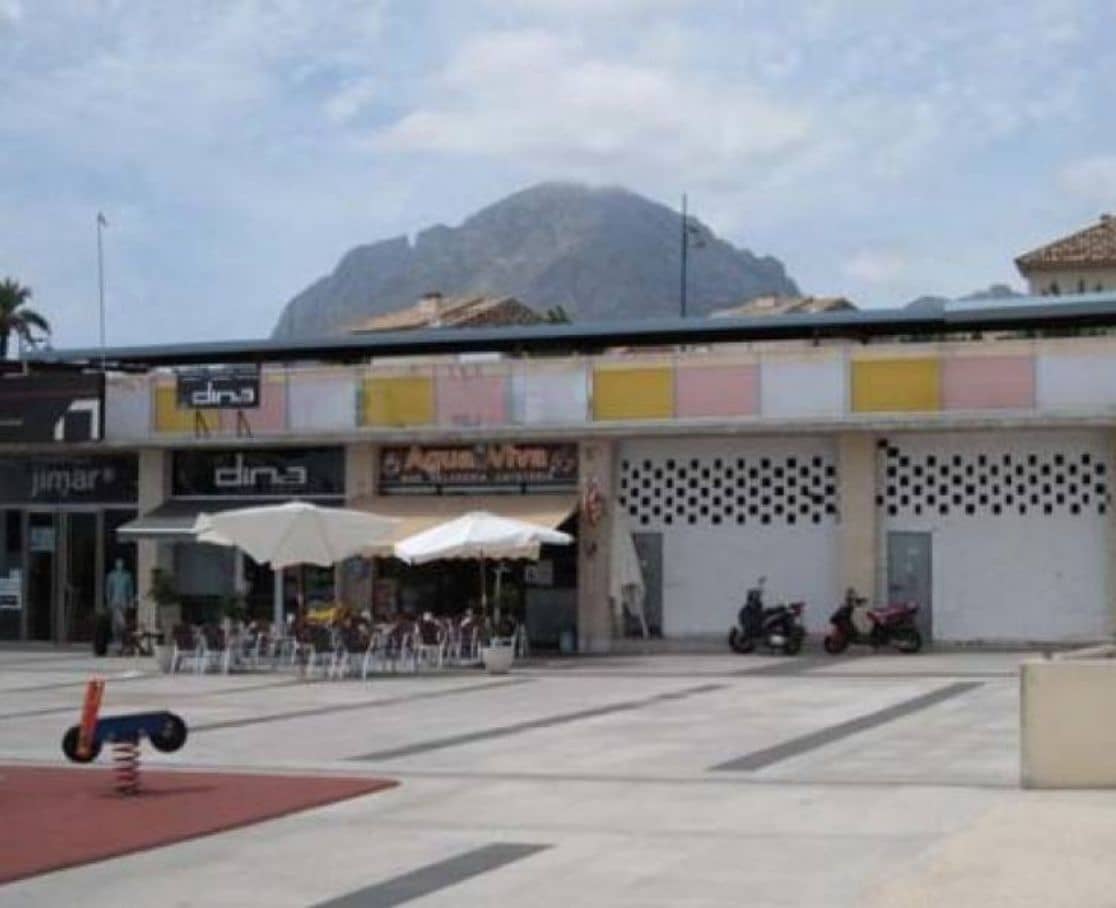 Commercieel te koop in La Nucia met garage - € 125.000 (Ref: 9459546)