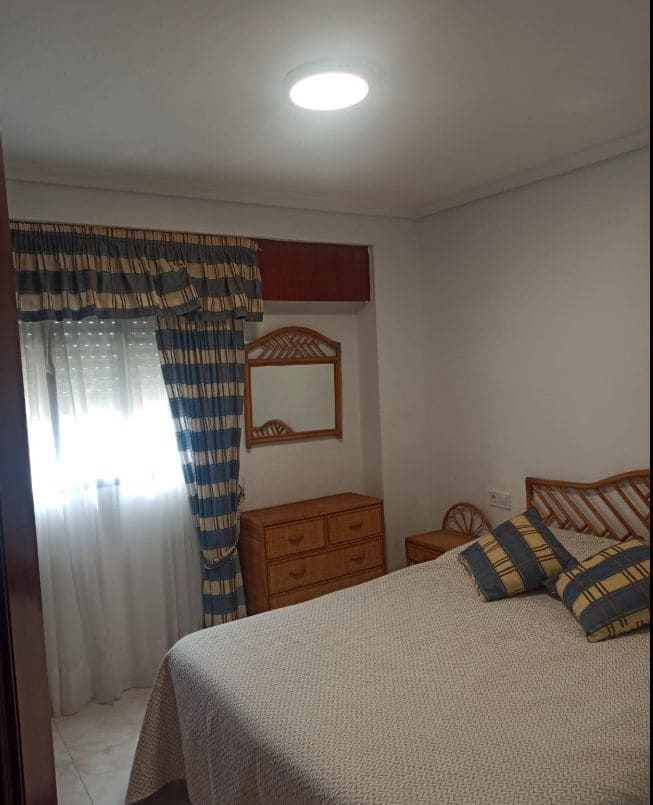 2 quarto Apartamento para venda em Benidorm com piscina garagem - 315 000 € (Ref: 9459550)