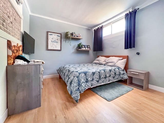 8 bedroom Villa for sale in Benidorm with pool - € 945,000 (Ref: 9459552)