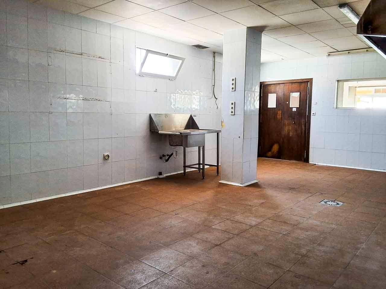 Kommersiell till salu i Altea - 695 000 € (Ref: 9459556)